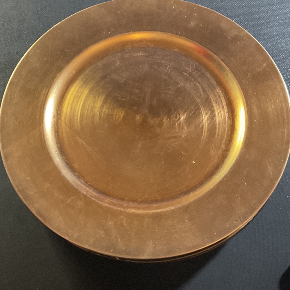 Holiday 2011 Gold Charger Plate 2pk